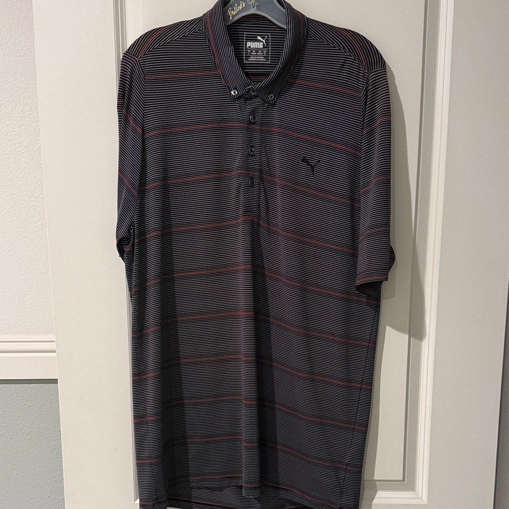 Puma Men's Polo Shirt in Black and Red size large